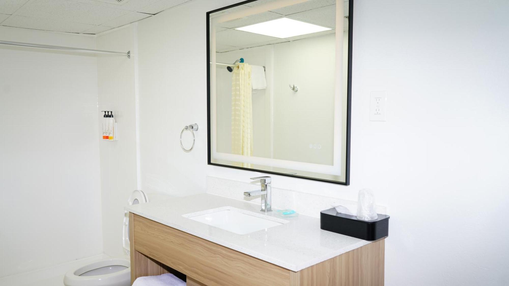 Waterfront Inn Phl Airport Essington Bagian luar foto