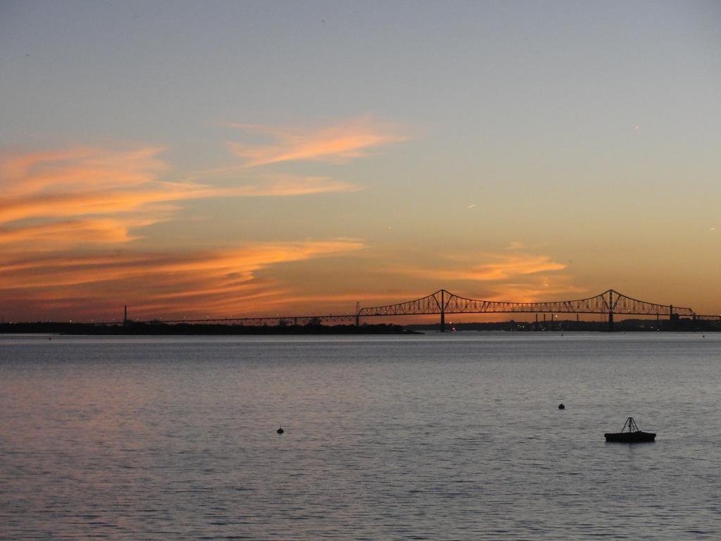 Waterfront Inn Phl Airport Essington Bagian luar foto