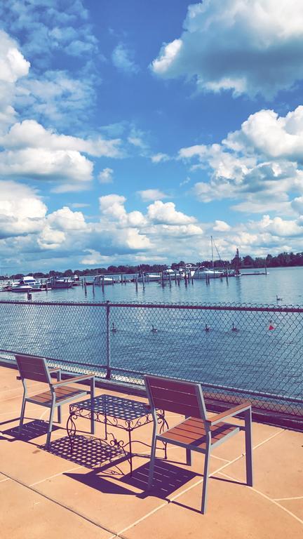 Waterfront Inn Phl Airport Essington Bagian luar foto